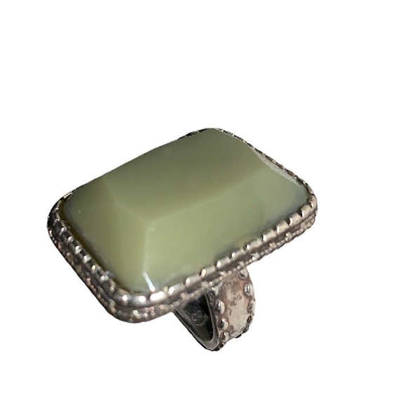 Antiqued Jade & Silver Ornamental Statement Ring size 8/8.5” Victorian Style - Picture 8 of 10
